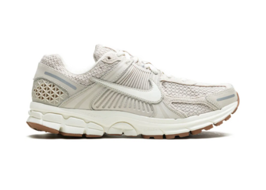 Nike Vomero 5